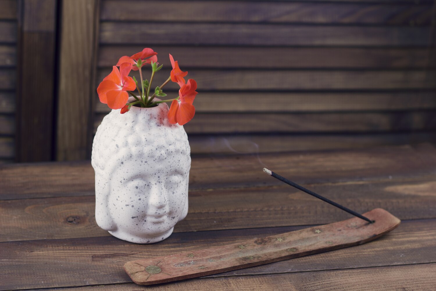 Czy z betonu architektonicznego można robić dekoracje do domu?